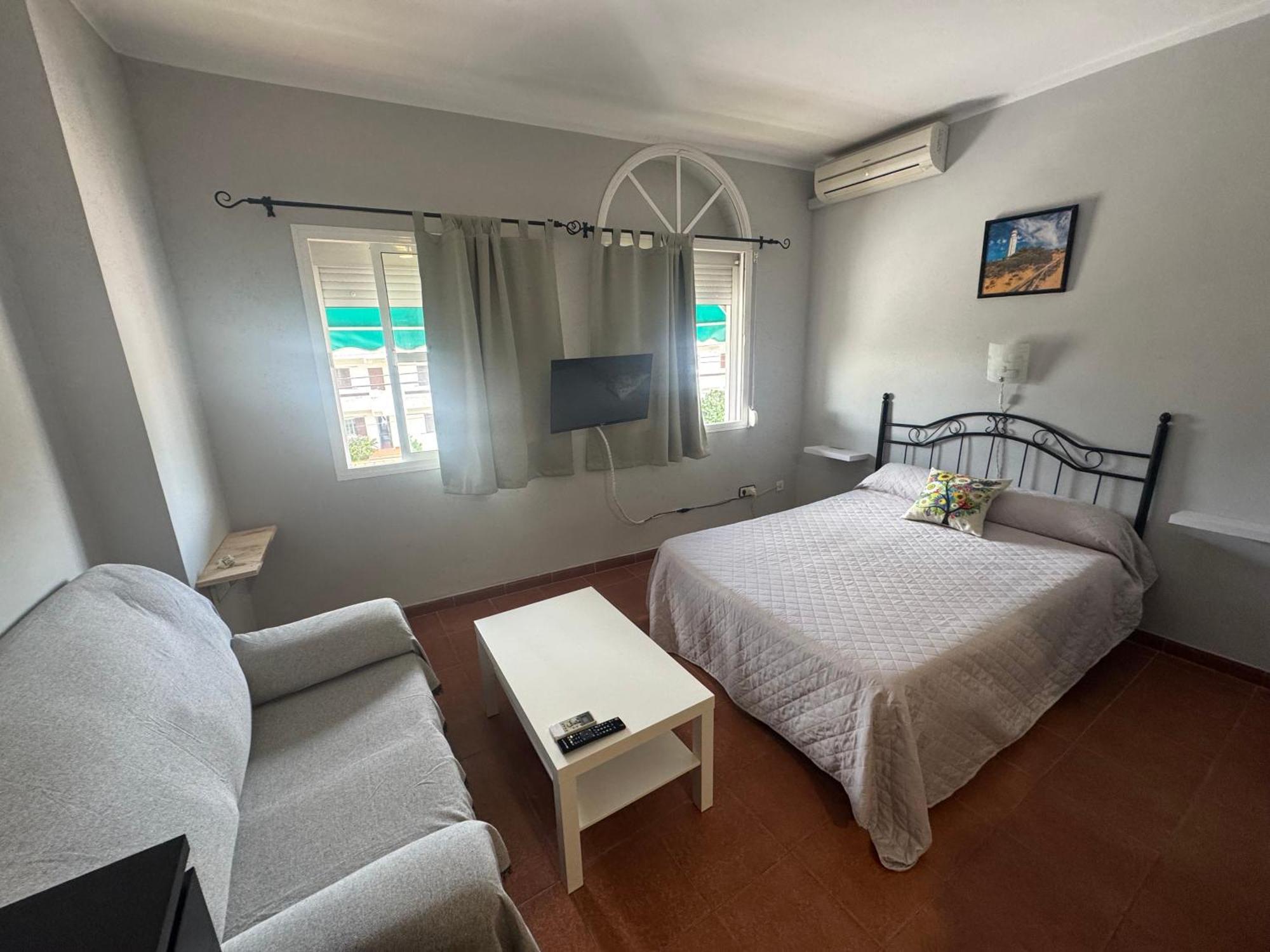 Hostal Miramar Los Canos De Meca Esterno foto