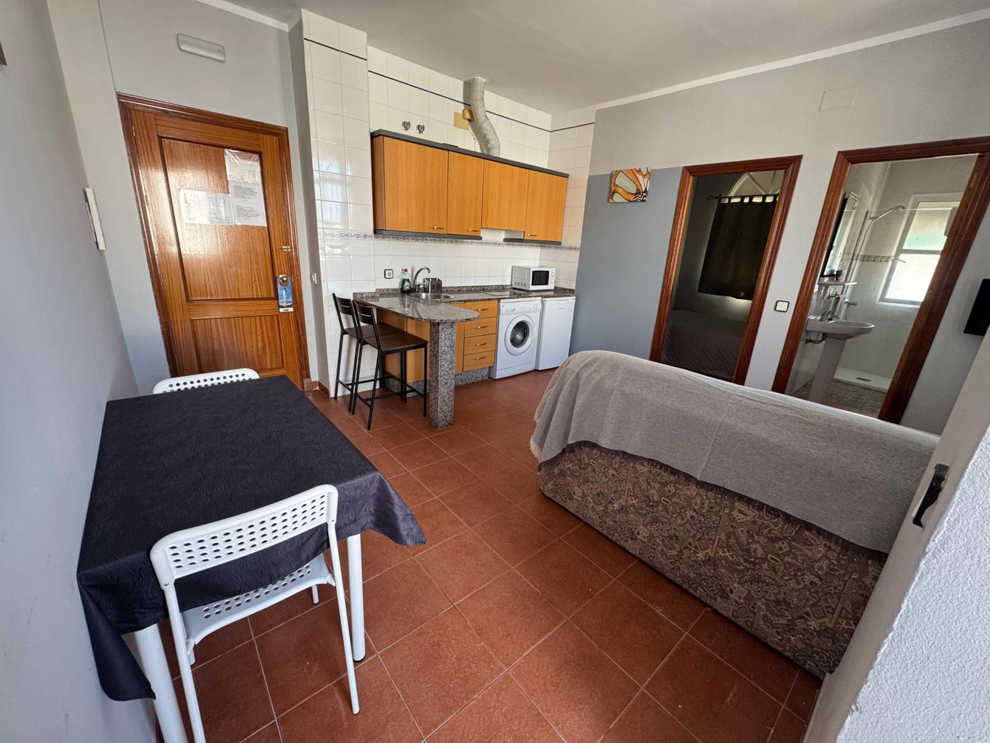 Hostal Miramar Los Canos De Meca Esterno foto