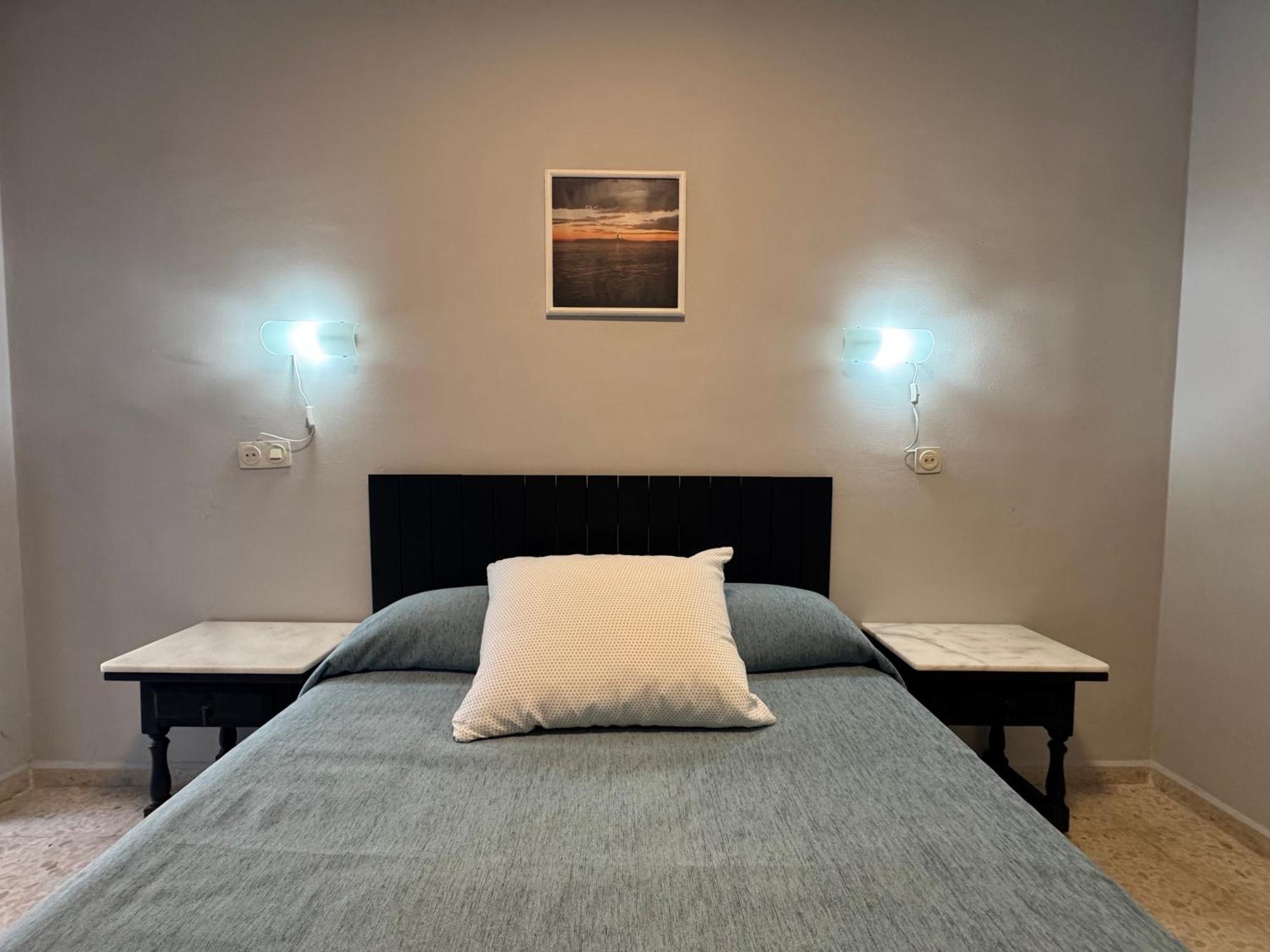 Hostal Miramar Los Canos De Meca Esterno foto